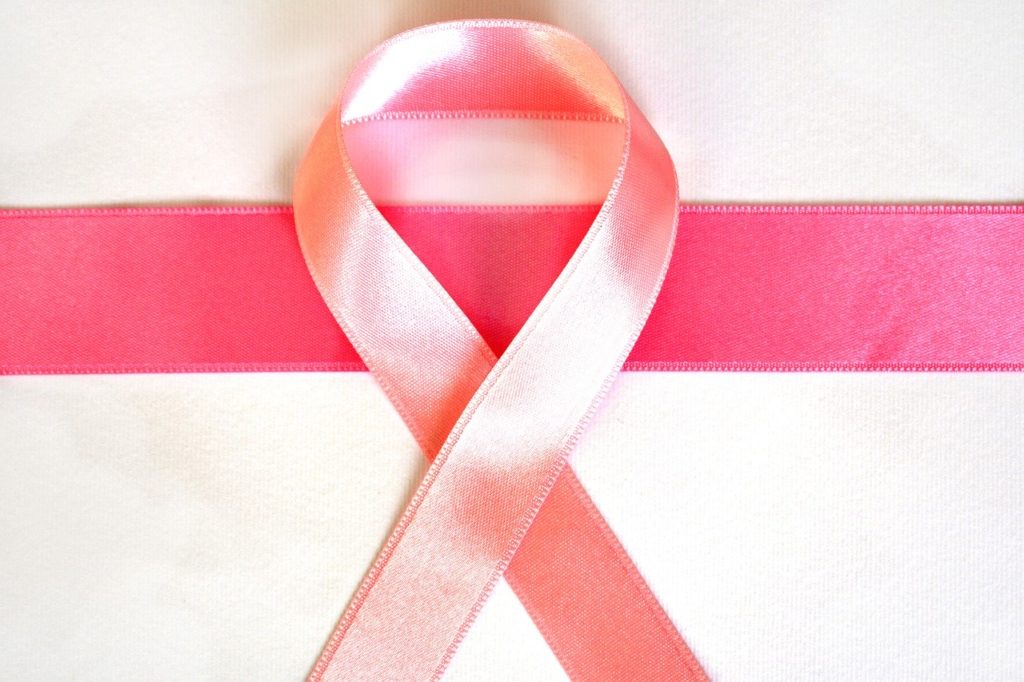 Ruban rose - L'Institut Jerome Lejeune et ACOBIOM ont récemment identifié de nouveaux facteurs de pronostic du cancer du sein